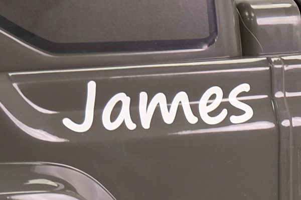 Naamsticker voor op de Jeep Rubicon