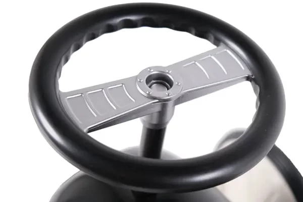 Comfortabel stuur, wielen sturen mee