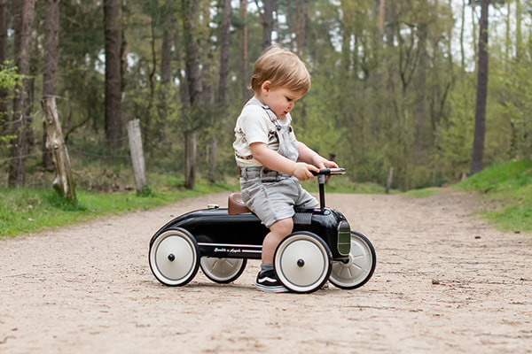 Mees is 15 maanden en 85 cm lang