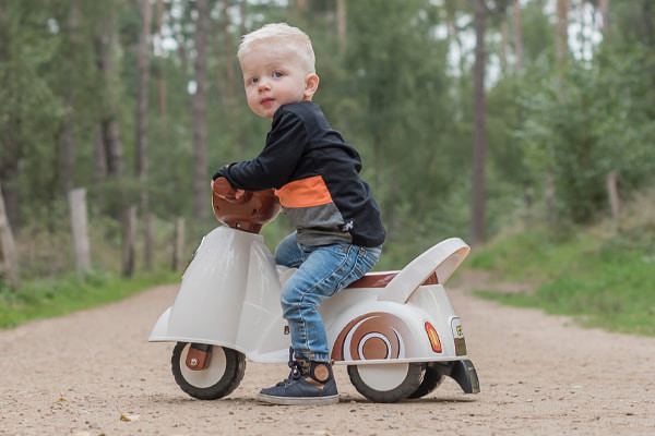 Gijs is 16 maanden en 80 cm lang.