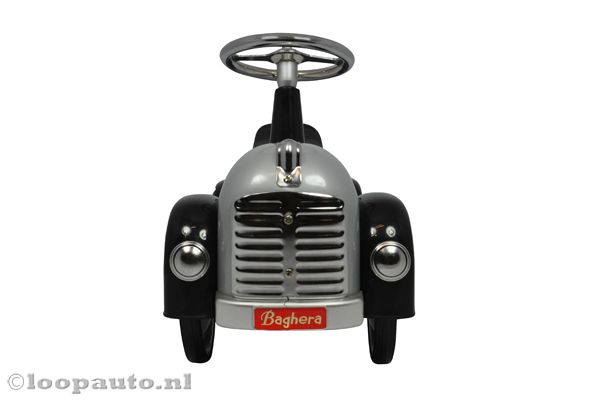 Stoere vierwiel loopauto voor jaren plezier.