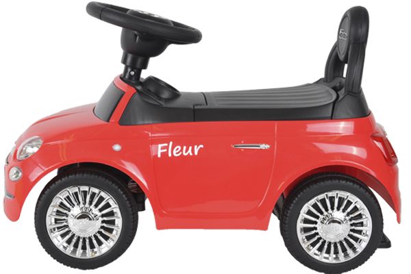 Maak de auto helemaal af met de optionele naamsticker.