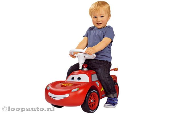 Met claxon op het stuur.