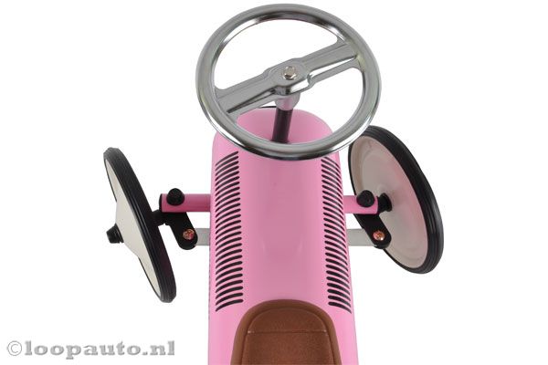 Metalen echt werkend stuur.