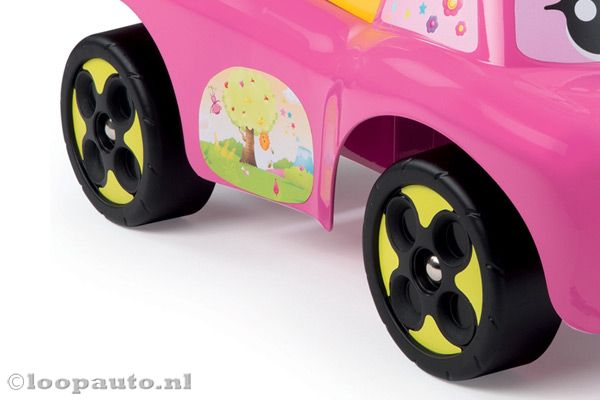 Hardkunststof wielen geschikt voor binnen.