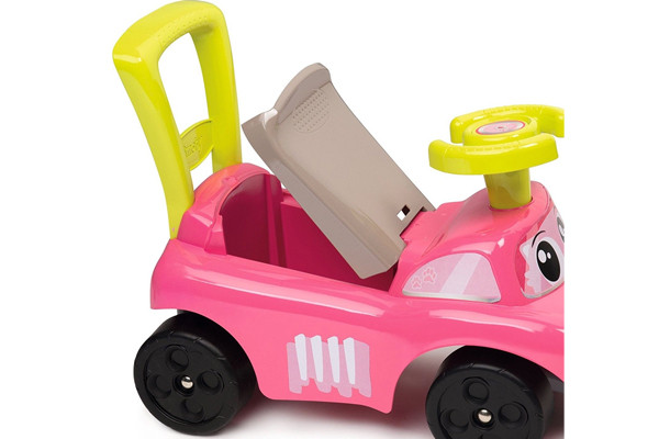 Opbergruimte onder de zitting.