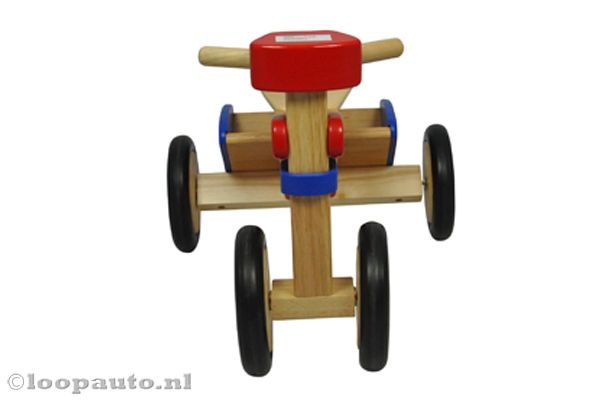 Stabiel door de vier wielen.