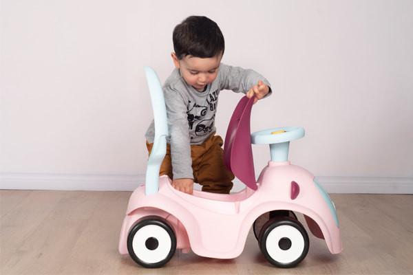 Met opbergruimte onder de zitting